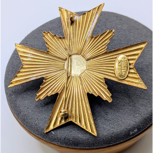 Rare Signed Vintage Miriam Haskell Gold Tone Blue Cabochon Maltese Cross Brooch - Picture 3 of 5